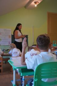 Unit Seven Schools, приватна початкова школа фото