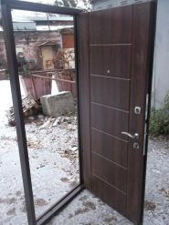 Металлические двери, изготовление дверей фото