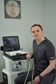 Флеболог, сосудистый хирург Орест Мельник фото