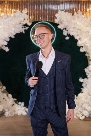 Ведучий Кирило Клюйко Ведучий Кирило Клюйко фото