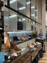 Code Store, мультибрендовий бутік італійського взуття і аксесуарів фото
