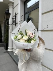 Troyanda flowers, мережа магазинів квітів фото