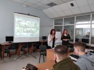 Золота арка, агенція нерухомості фото