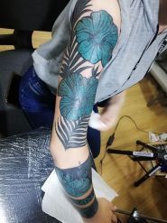 Shved Tatto House, салон татуювань і пірсингу фото