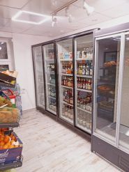 Продуктова Хата, продуктовий магазин фото