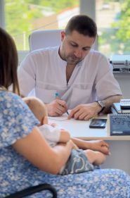 Тарамбула Олександр, лікар офтальмолог фото