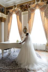 Priznanie, весільний салон фото