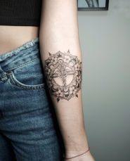 Black Ink Tattoo Studio, салон татуювань і пірсингу фото