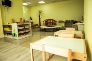 Giraffe Montessori School, білінгвальний дитячий садок фото