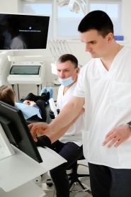 Crystal, стоматологічна клініка фото