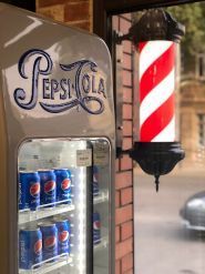 Jack and barbers, барбершоп фото