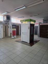 Максимум, мережа салонів дверей та вікон фото