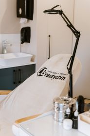 Beautycom, центр краси та здоров'я фото