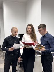 Центр правової допомоги фото