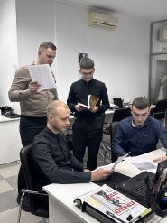 Центр правовой помощи фото