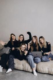 Лінгвіст, курси іноземних мов фото