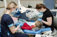 Royal Dental, цифрова стоматологія та імплантація фото