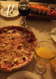 Pizzeria Napolitana, пиццерия фото