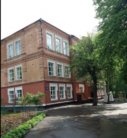 Агротехнический колледж Уманского национального садоводческого университета фото