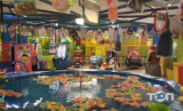 Super Park "V", парк розваг та атракціонів фото