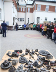 Чернівецький транспортний коледж, державний вищий навчальний заклад фото