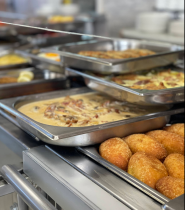 Столовая, семейный ресторан фото