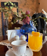 B зюзю, бистро фото