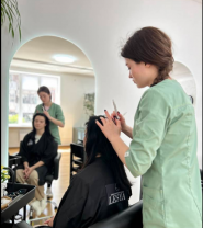 Lesya, трихологічний центр фото