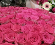 Квітковий ринок, магазин квітів фото