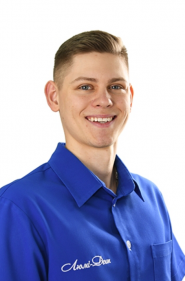 Люмі-Дент, мережа стоматологічних клінік фото