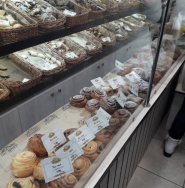 Булошний, продовольчий магазин фото