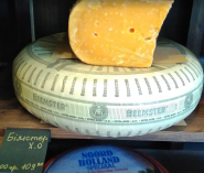 Сирне Королівство, магазин сирів фото