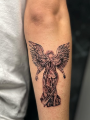 Свої, студія тату фото