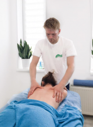 Здорово, спортивний масажист фото