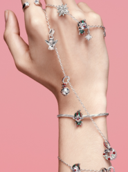 Pandora, ювелирный магазин фото