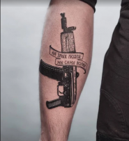 Pain street tattoo, тату-салон фото