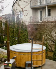 Яблунева Хата, будинок для відпочинку фото