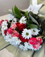 Daryna, квітковий магазин фото