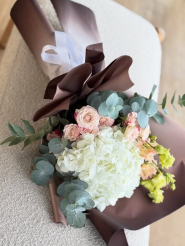 Daryna, квітковий магазин фото