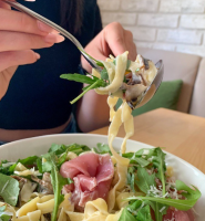 Green Street Pizza, піцерія фото