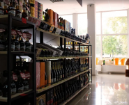 Villa del vino, винный магазин фото