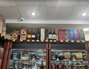 ВИНА СВІТУ фірмовий магазин фото