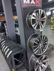 Одеський Шинний Термінал, шиномонтаж фото