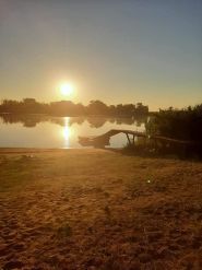 Котедж на березі Дніпра фото