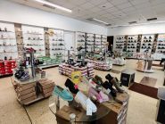 Мега Топ, магазин взуття та аксксуарів фото