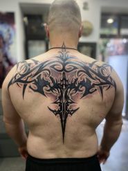 След, тату-салон фото