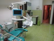 Стоматологічна клініка на Марка Вовчка фото