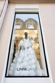 Linni Caro, дизайнерський одяг фото