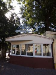 Акула, кафе фото