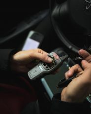 Сервіс з виготовлення автомобільних ключів фото